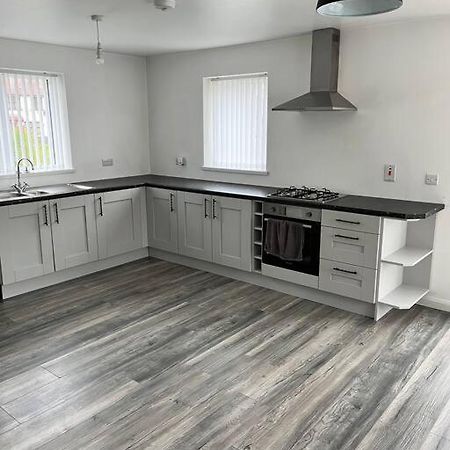 Conveniently Located, Close To City And Quiet Area Londonderry Exteriér fotografie